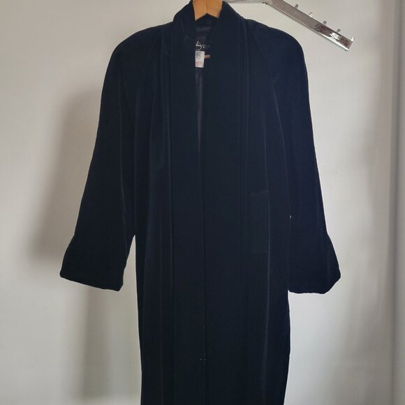 VELVET Full length elegant black velvet coat JS Collection Nordstrom (Size: M-P) - Picture 4 of 9